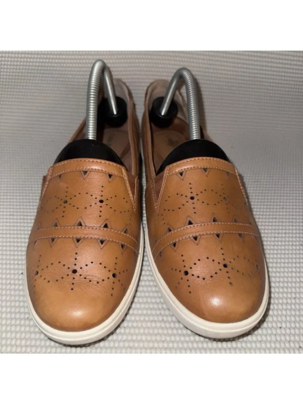 Cobb Hill Bailee Brown Tan Leather Comfort Slip On Flats Shoes Women’s Size 10